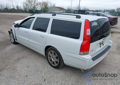 2007 Volvo V70 2.4 from USA, damaged, VIN YV1SW612872659723